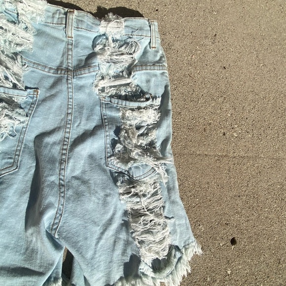 Jean shorts - Picture 6 of 9